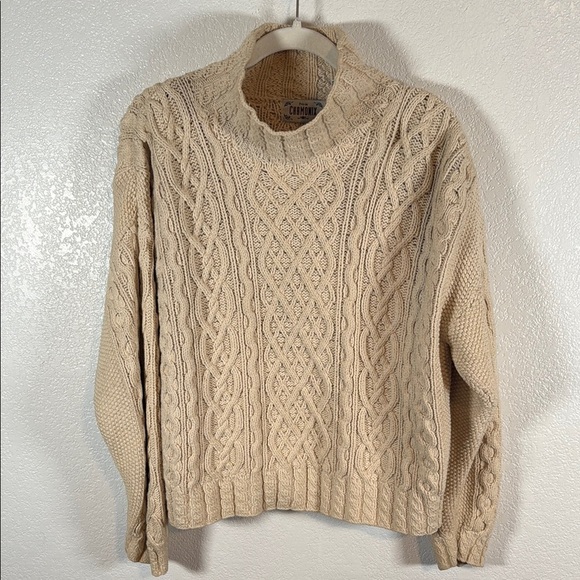 Pres De Chamonix Cream Fisherman Cable Knit Sweater Size Medium - Picture 1 of 7